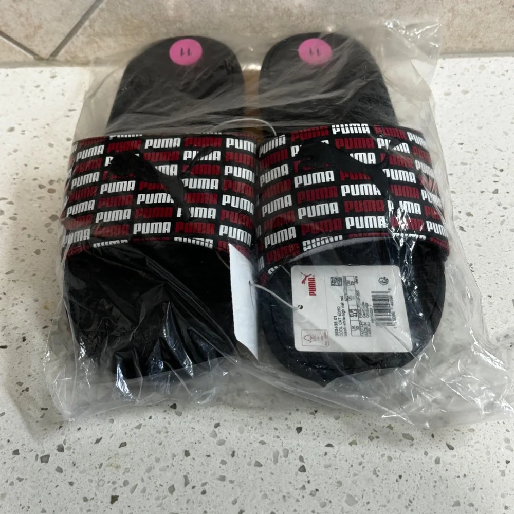 NWT Puma Sandals